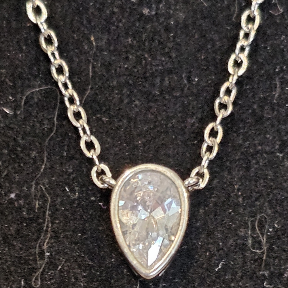 *NWT* Kenneth Jay Lane Silver Moissanite Necklace - Picture 5 of 15